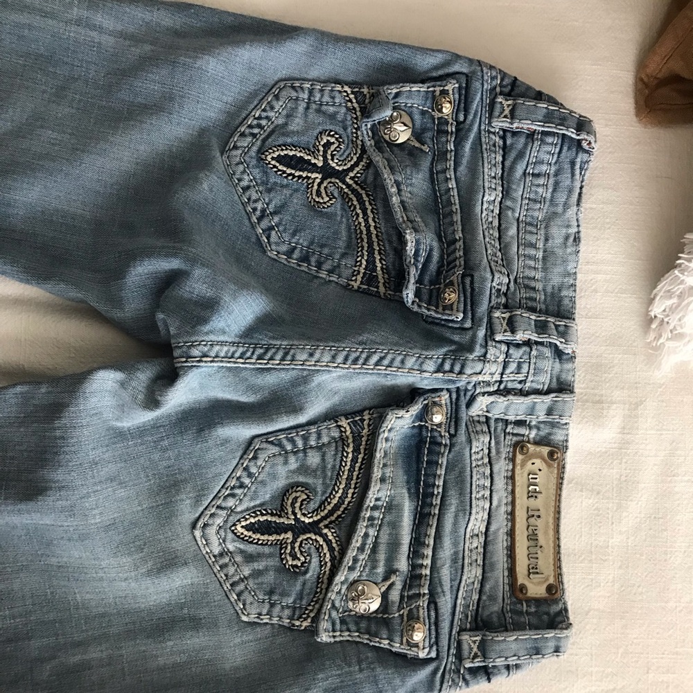 Rock Revival Embroidered Light Blue Women’s Jeans